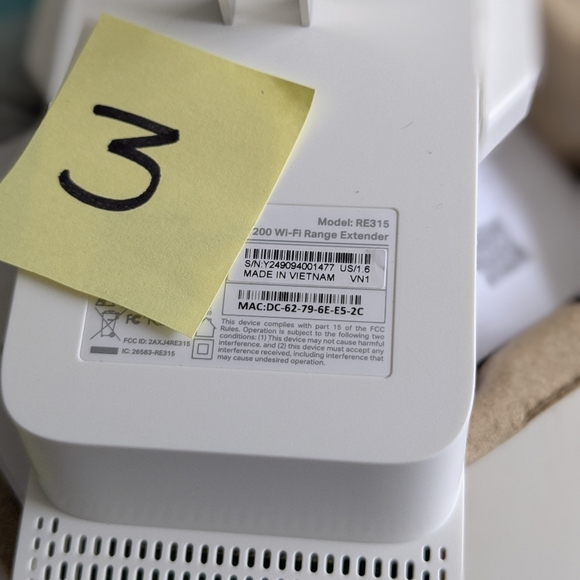 TP-Link AC1200 RE315 Wi-Fi Extenders - Picture 13 of 16